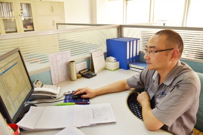 正点游戏吉成公司虞彦于2007年5月采样加入造血干细胞募捐者资料库成为一名自愿者。2014年3月31日，虞彦向一名与其乐成配型的广州患者募捐了自己的造血干细胞。为此，虞彦成为海宁市募捐造血干细胞第四人